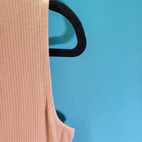 Chicos Ribbed Mock Neck Sleeveless Top Size 0 Beige Womens Casual Chic - Picture 11 of 11
